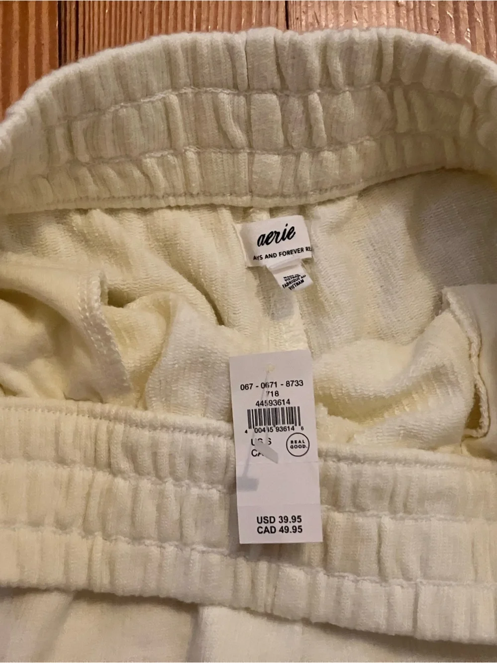 NWT Aerie Vacay Short in Cozy Yellow Sz S - Picture 10 of 13